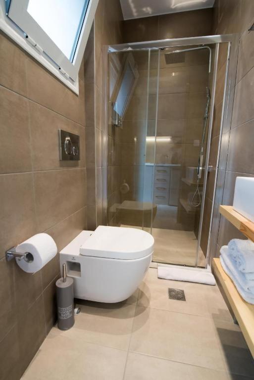 Suitestay Dodonis 28 Апартаменты
