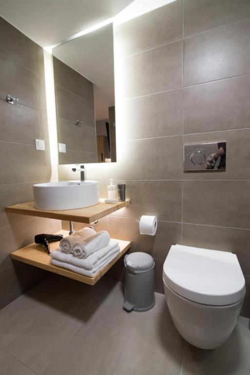 Апартаменты Suitestay Dodonis 28